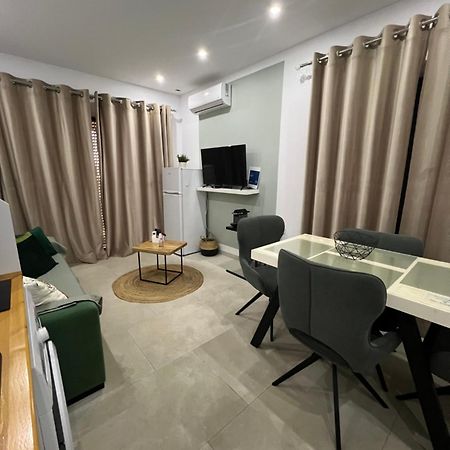 Apartment Artemis Хімара Екстер'єр фото
