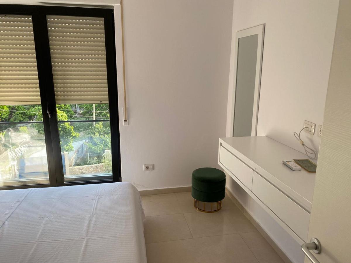Apartment Artemis Хімара Екстер'єр фото