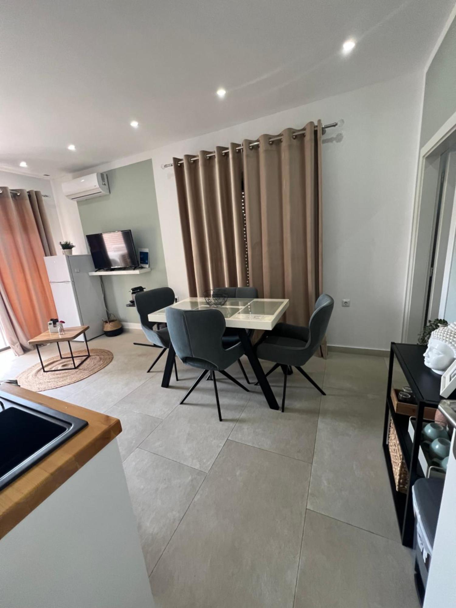 Apartment Artemis Хімара Екстер'єр фото