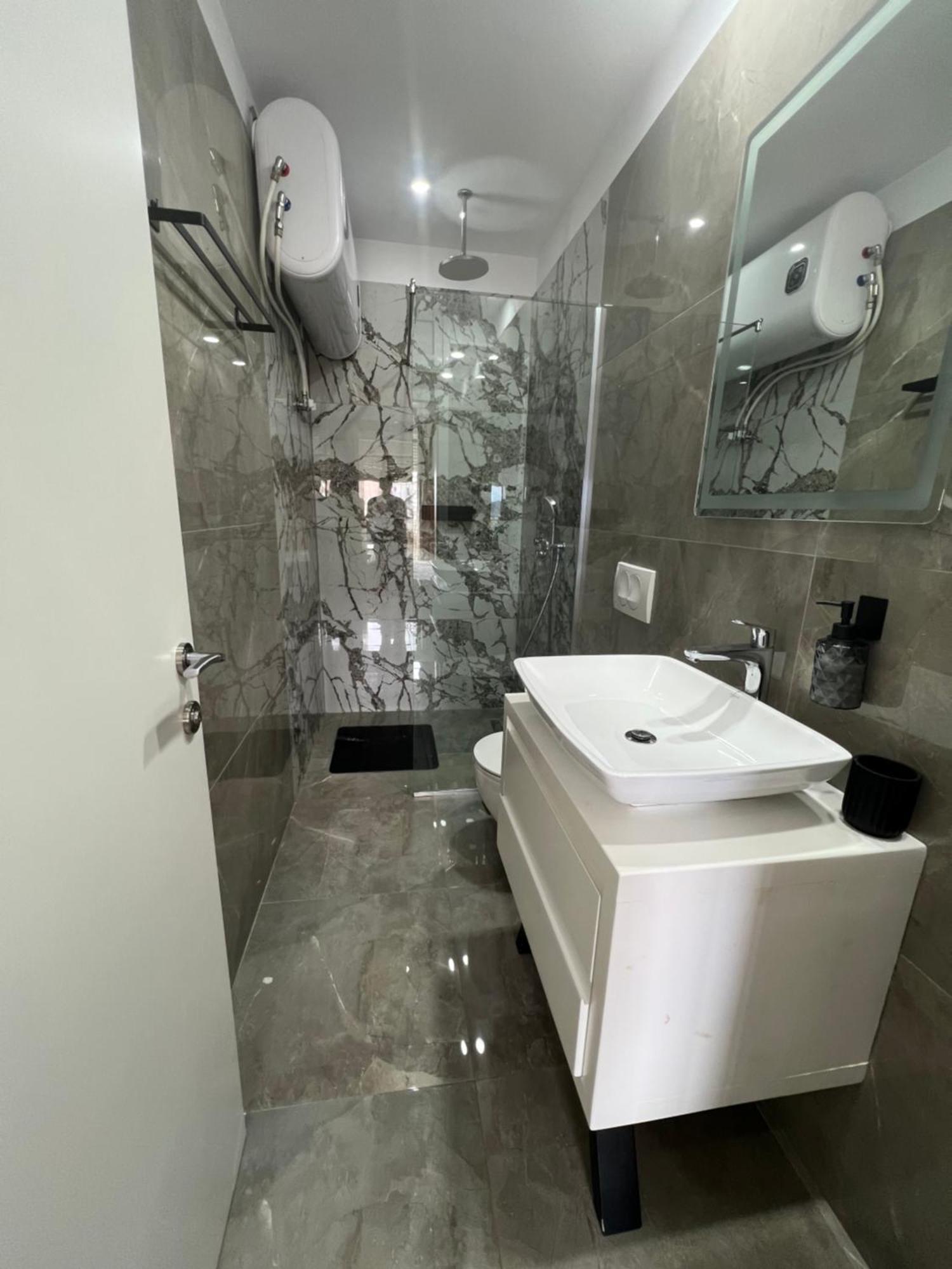 Apartment Artemis Хімара Екстер'єр фото